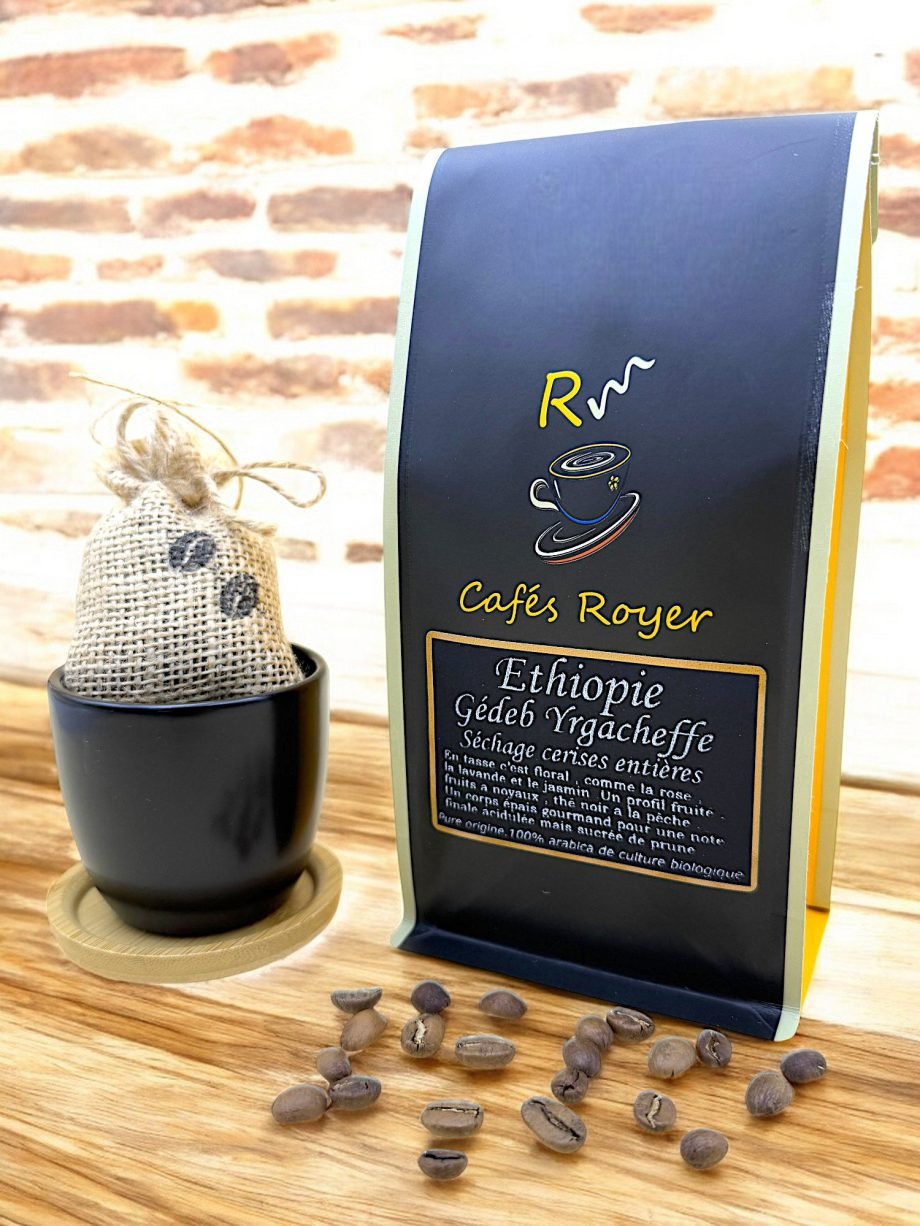 Ethiopie Gédeb Yirgacheffe séchage cerises entières